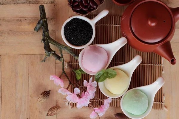 大福餅和菓子とお茶 — ストック写真