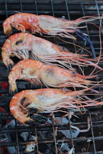 Grilled shrimps on the stove is delicious.