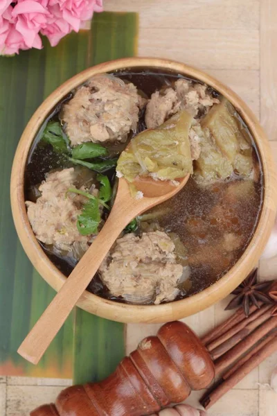 Soup with bitter melon stuffed with minced pork — Stock Photo, Image