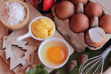 Çok lezzetli ve yumurta yumurta tart yapma