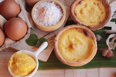 Çok lezzetli ve yumurta yumurta tart yapma