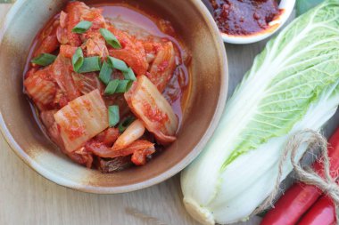 Kimchi Koreli gıda geleneksel lezzetlidir