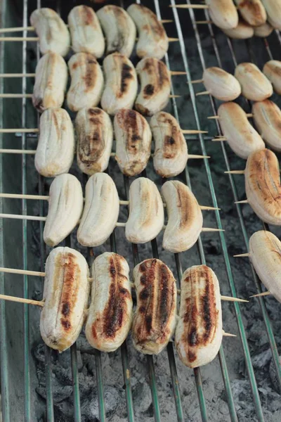 Grilled banana in the market — Stock Photo, Image