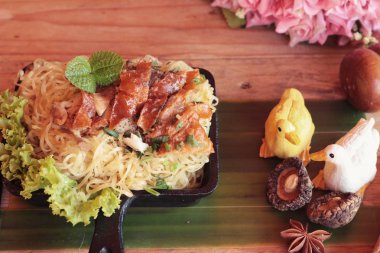 Ördek rostosu çok lezzetli.