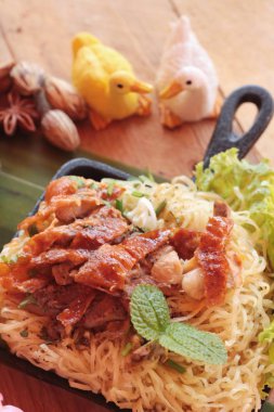 Ördek rostosu çok lezzetli.