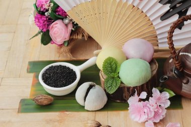 Siyah susam ile Daifuku Mochi Japon tatlı