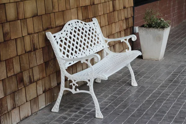 Sedie in giardino è in stile vintage — Foto Stock