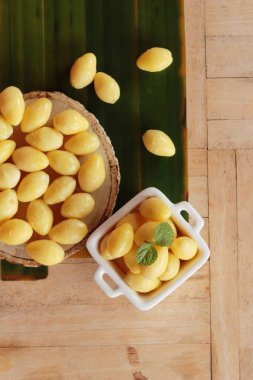 haşlanmış ginkgo fındık veya sarı tohum 