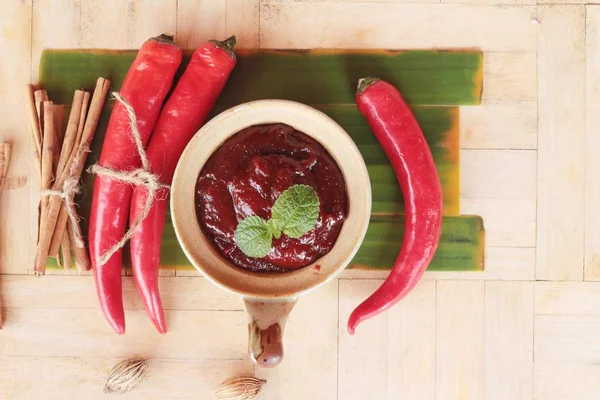 Koreanska röd paprika pasta gochujang för matlagning — Stockfoto