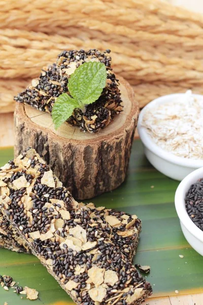 Farina d'avena mix di sesamo nero snack per la salute — Foto Stock