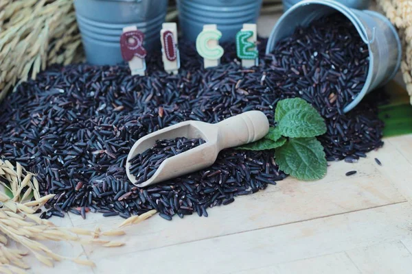 黒いジャスミン米や有機 riceberry ライス — ストック写真