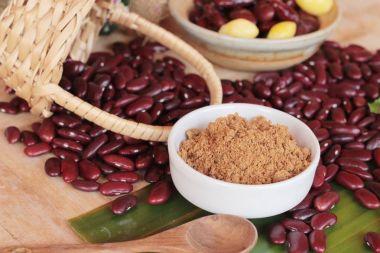 Kırmızı fasulye haşlanmış şurubu lezzetlidir