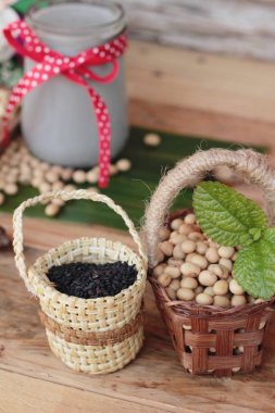Soya Fasulye sütü karıştırın siyah susam lezzetli