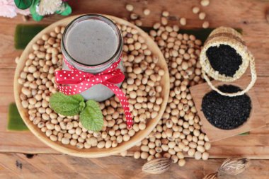 Soya Fasulye sütü karıştırın siyah susam lezzetli