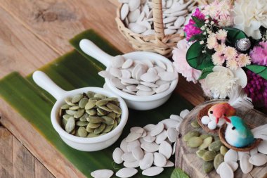 Kabak Çekirdeği Kavrulmuş ve kabak çekirdeği soyulmuş