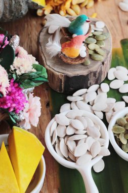 Kabak Çekirdeği Kavrulmuş ve kabak çekirdeği soyulmuş