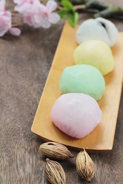 Daifuku Mochi japońskiej deser czarnym sezamem — Zdjęcie stockowe