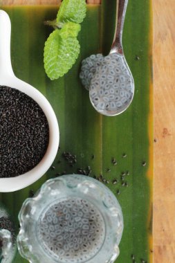 Fesleğen tohumu fiber içecek ve ham tohum için