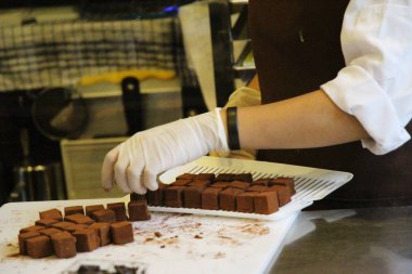 Çikolata tatlı, lezzetli