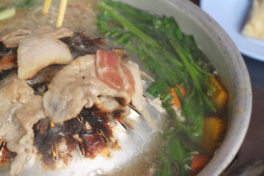 Sıcak kömürleri, Korece Barbekü stili domuz eti ızgara