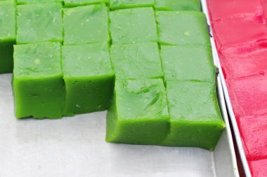 Tatlı biri kek (Kanom Chan), Tay tatlılar