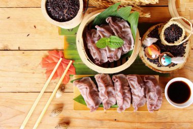 Riceberry pirinç lezzetli Çince buğulanmış hamur tatlısı