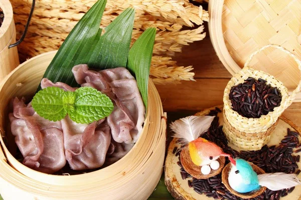 Riceberry pirinç lezzetli Çince buğulanmış hamur tatlısı