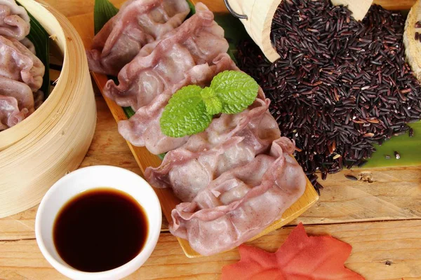 Riceberry pirinç lezzetli Çince buğulanmış hamur tatlısı