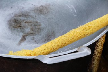 Şekerli tatlı Güney Tay Asya tarzı (Khanom La yapma)