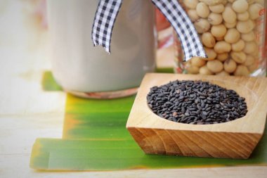 Soya Fasulye sütü karıştırın siyah susam lezzetli