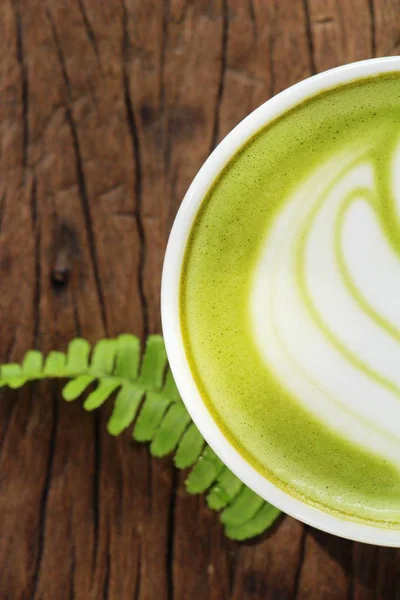 Té verde caliente con matcha y leche —  Fotos de Stock