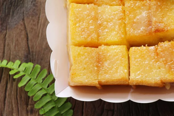 Toast chleb z masłem i cukrem pyszne — Zdjęcie stockowe