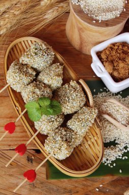 Tatlılar susam ve susam tohumu lezzetli