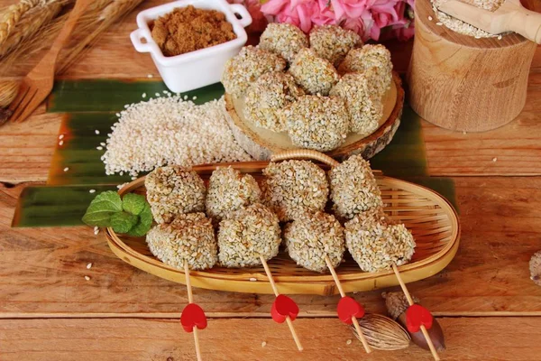 Sesame desserts and sesame seeds is delicious — Stock Photo, Image