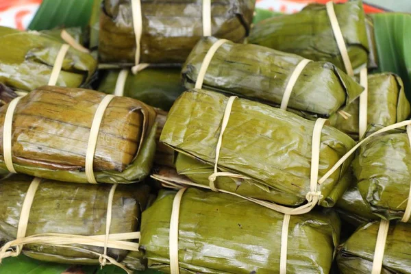 Kleefrijst met kokos heerlijke, Thaise dessert — Stockfoto