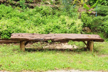 Bahçe vintage tarzı ahşap sandalye