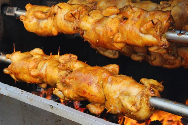 Tavuk döner lezzetlidir