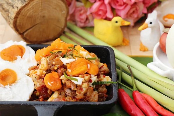 Domuz eti biber salamura yumurtayla lezzetli Yapıştır