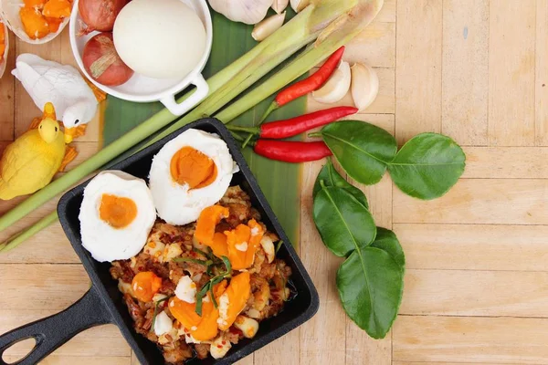 Domuz eti biber salamura yumurtayla lezzetli Yapıştır