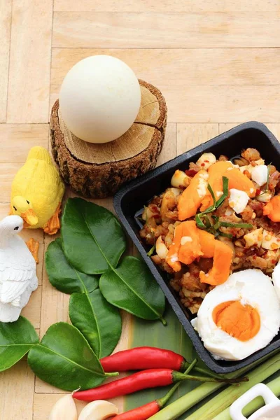 Domuz eti biber salamura yumurtayla lezzetli Yapıştır