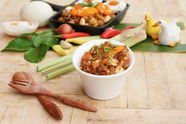 Domuz eti biber salamura yumurtayla lezzetli Yapıştır