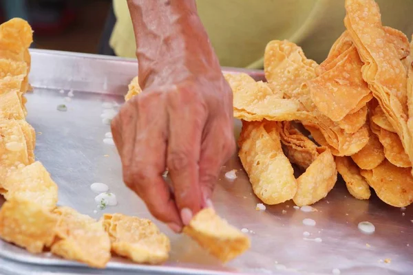 Crispy roti is delicious at street food — Stock Photo, Image