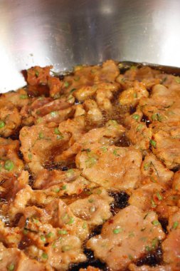 Kızarmış Balık köftesi soslu lezzetli