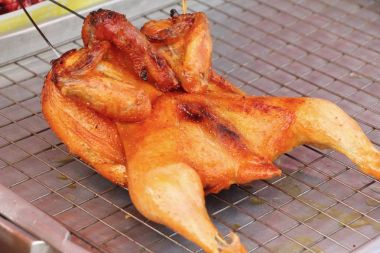 Izgara tavuk içinde belgili tanımlık çarşı lezzetlidir