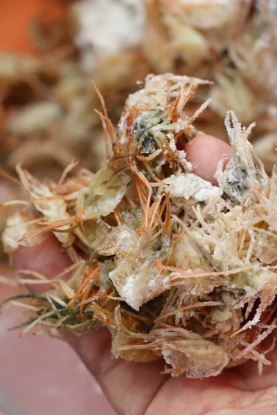 Making fried shrimp chin is delicious — Stock Photo, Image