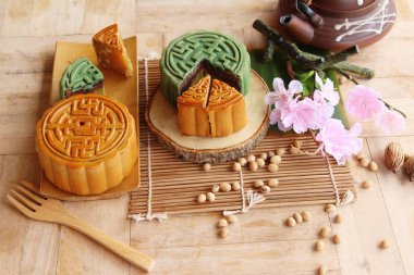 Festival moon pasta - Çin kek ve çay