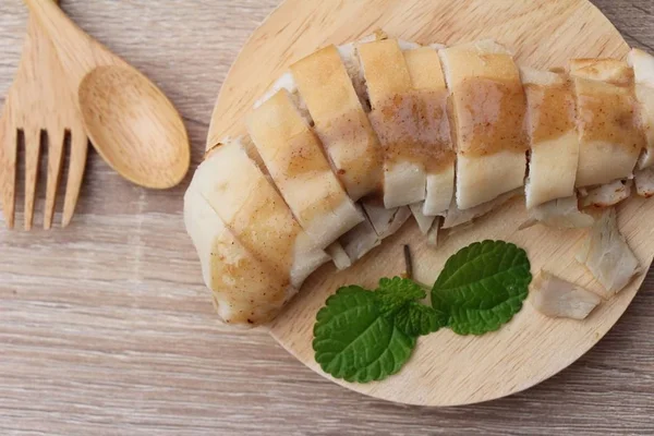 Vietnamesiska brödskivor med sås är läcker — Stockfoto