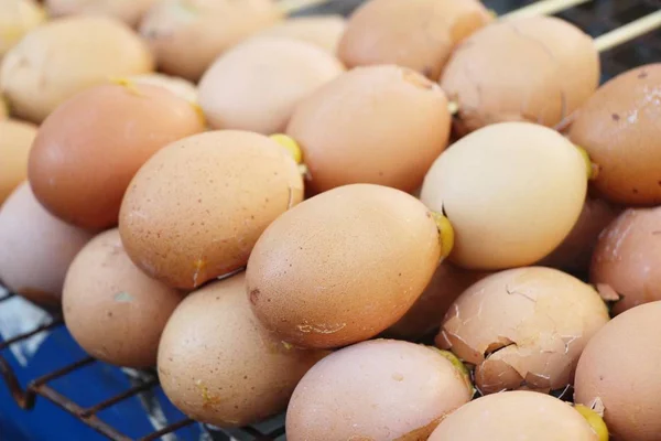 Grillad ägg är läckra i gata mat — Stockfoto