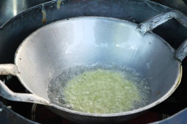 Derin kızarmış pirinç unu pandan lezzet, Tay gözleme