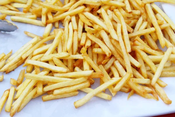 Franse frietjes is heerlijk in de markt — Stockfoto